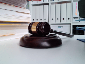 Обложка новости Меры предварительной защиты: как приостановить решение о призыве