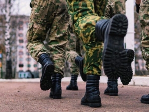 Обложка новости В Оренбурге осудили военнослужащего, дважды сбегавшего из воинской части